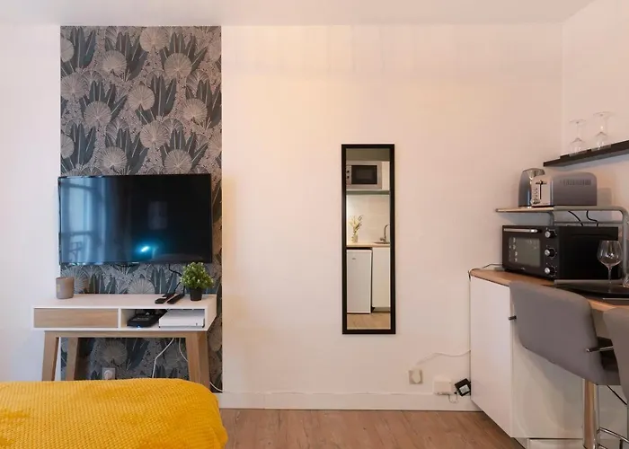 Le Chevremont Apartment *